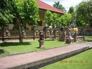 173 99d. Indonesia - Bali - temple at Klungkung