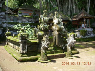 324 99d. Indonesia - Bali - Temple at Bangli