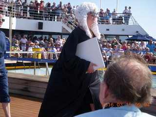 10 99f. Volendam - King Neptune visit - judge