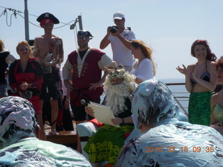 19 99f. Volendam - King Neptune visit