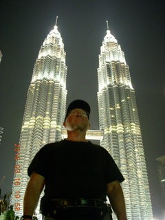 180 99g. Malaysia - Kuala Lumpur food tour - twin Petronas towers + Adam