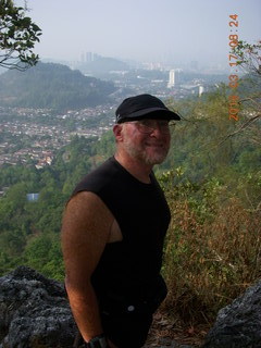 35 99h. Malaysia - Kuala Lumpur - Exciting Mountain Hike + Adam