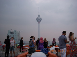 219 99h. Malaysia - Kuala Lumpur - Heli Lounge Bar - KL tower