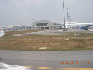60 99j. KL airport