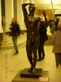 166 99l. London Victoria and Albert (V&A) - Rodin