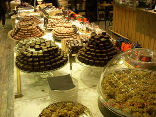 184 99l. London La Maison du Chocolat