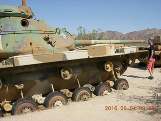 Sean's pictures - Chiriaco Summit (L77) - Patton tank museum