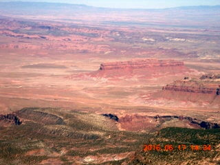 6 9ch. aerial - Utah - Navajo Mountain area