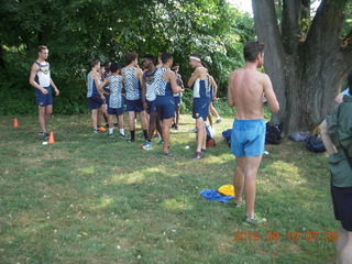 2976 9fa. CHS-XC - Curtis Arboretum - alumni-vs-varsity - Adam Alper