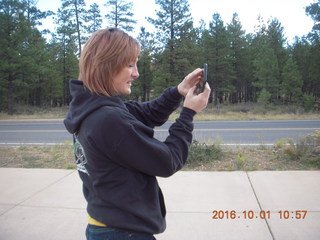 Ana taking a picture at Bryce Canyon