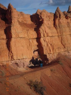 Bryce Canyon - Bryce Point hike - hand print in puddle