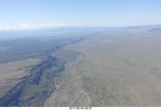 318 9q4. aerial - Colorado - small canyon