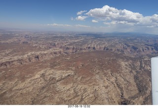 115 9sk. aerial - Cataract Canyon