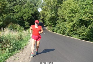 3084 9t3. Afton run - Adam running