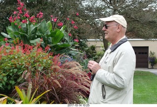 143 9ue. Longwood Gardens - flowers - John Schubel