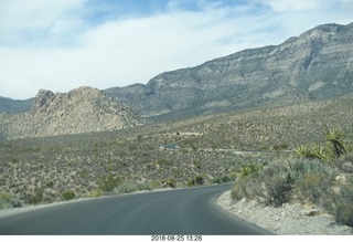 Las Vegas - Red Rock Canyon - thirteen mile drive