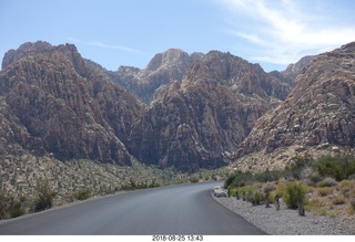 Las Vegas - Red Rock Canyon - thirteen mile drive