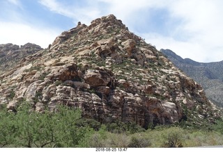 Las Vegas - Red Rock Canyon - thirteen mile drive