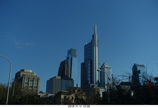 East River Drive (Kelly Drive) walk - Philly skyline