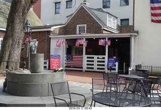 Philadelphia - historical stuff - Betsy Ross house