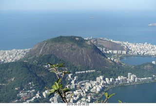 46 a0e. - Rio de Janeiro tour - Corcovado Mountain - Jesus Christ the Redeemer statue