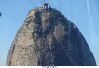 160 a0e. - Rio de Janeiro tour - Sugarloaf Mountain