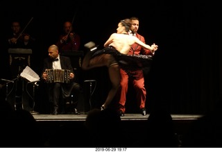 107 a0e. Buenos Aires - Tango show