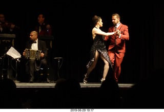 110 a0e. Buenos Aires - Tango show
