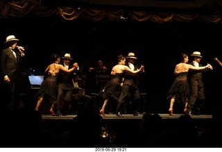 111 a0e. Buenos Aires - Tango show