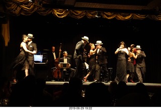 125 a0e. Buenos Aires - Tango show