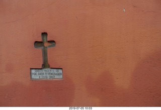 343 a0f. Peru - Lima  - church wall