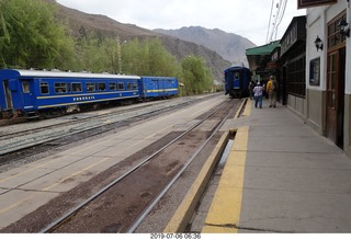 141 a0f. Peru - Aguas Calientes Vistadome Train station