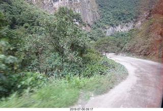 272 a0f. Peru - bus uphill to machu picchu