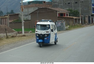 75 a0f. Peru - drive to cusco - three wheeler