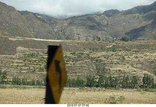 80 a0f. Peru - drive to cusco
