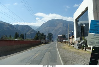 84 a0f. Peru - drive to cusco