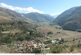 152 a0f. Peru - drive to cusco - overlook