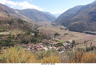156 a0f. Peru - drive to cusco - overlook - panorama