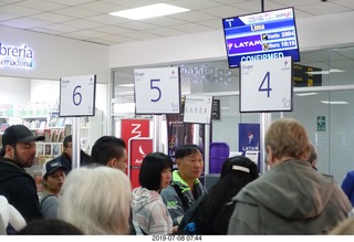 71 a0f. Peru - Cusco - airport - separate lines for boarding groups - good idea