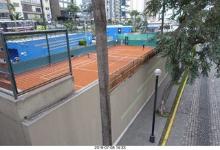 187 a0f. Peru - Lima - walk around - clay tennis court