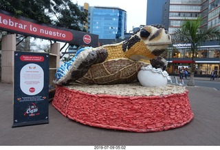 2 a0f. Peru - Lima - morning run  - luzard- turtle sculpture