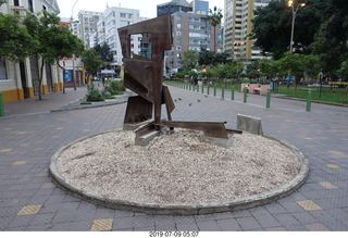 16 a0f. Peru - Lima - morning run  - Umbra sculpture