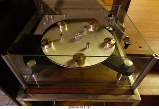 117 a0g. Transcriptor Skeleton Turntable and Vestigal Tonearm assembly