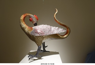 knurls on the pillar base