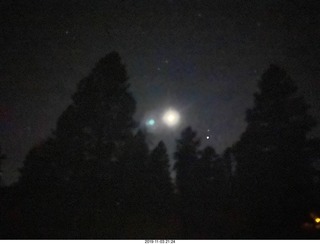 Bryce Canyon - moon (cell phone picture)