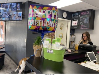 594 a0m. Vince's birthday balloon