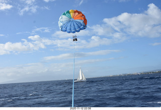 Anthony and Olga - Hawaii - parasailing