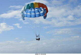 Anthony and Olga - Hawaii - parasailing