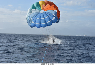 Anthony and Olga - Hawaii - parasailing