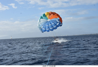 Anthony and Olga - Hawaii - parasailing